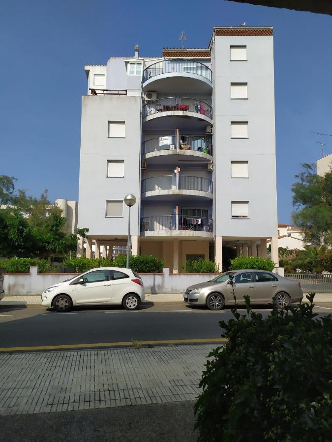 Apartamento En Roses, A 2 Minutos A Pie De Playa Exterior photo